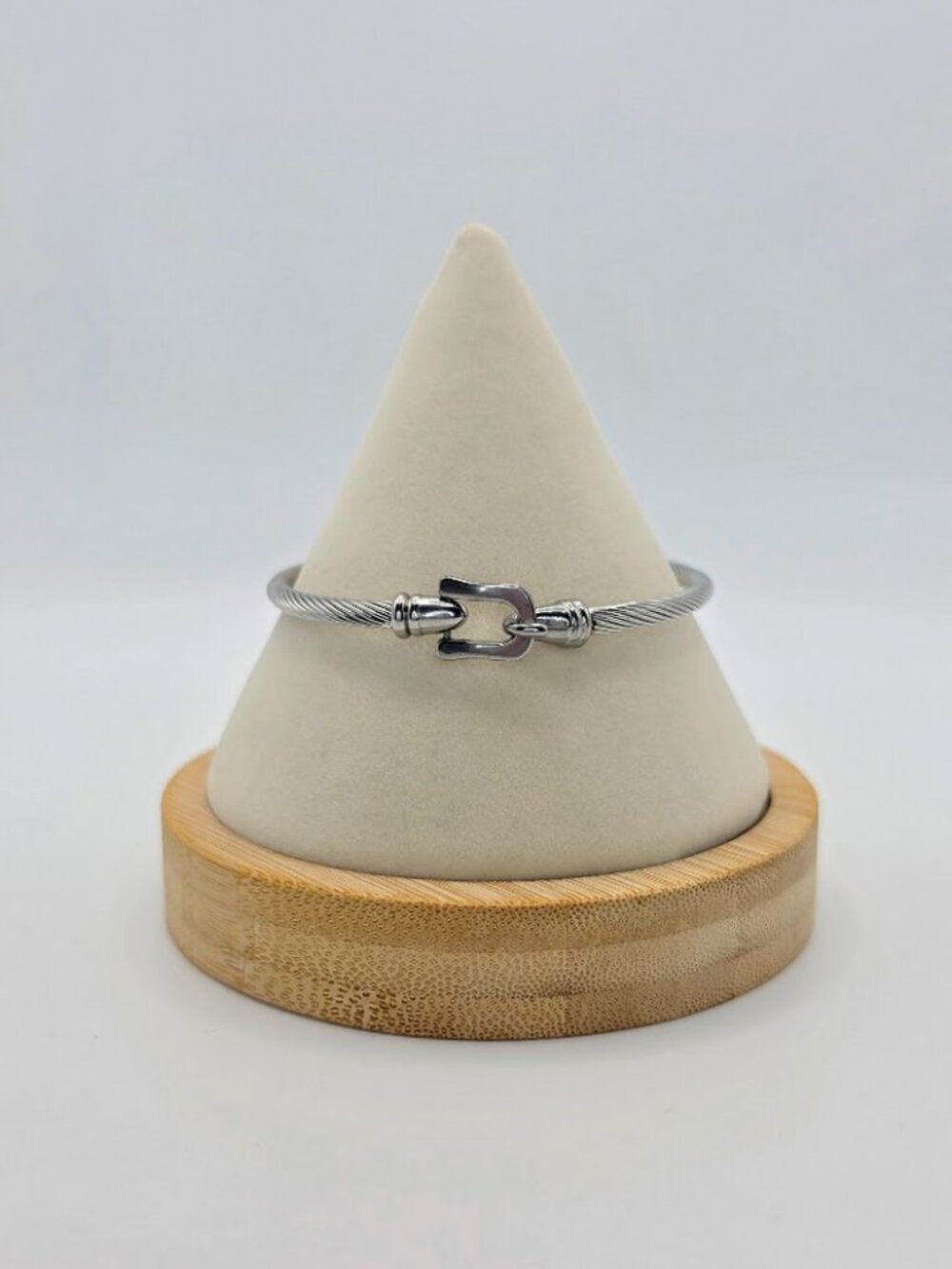 Silver Twisted Cable Hook & Eye Bangle Bracelet | Equestrian Horseshoe Buckle